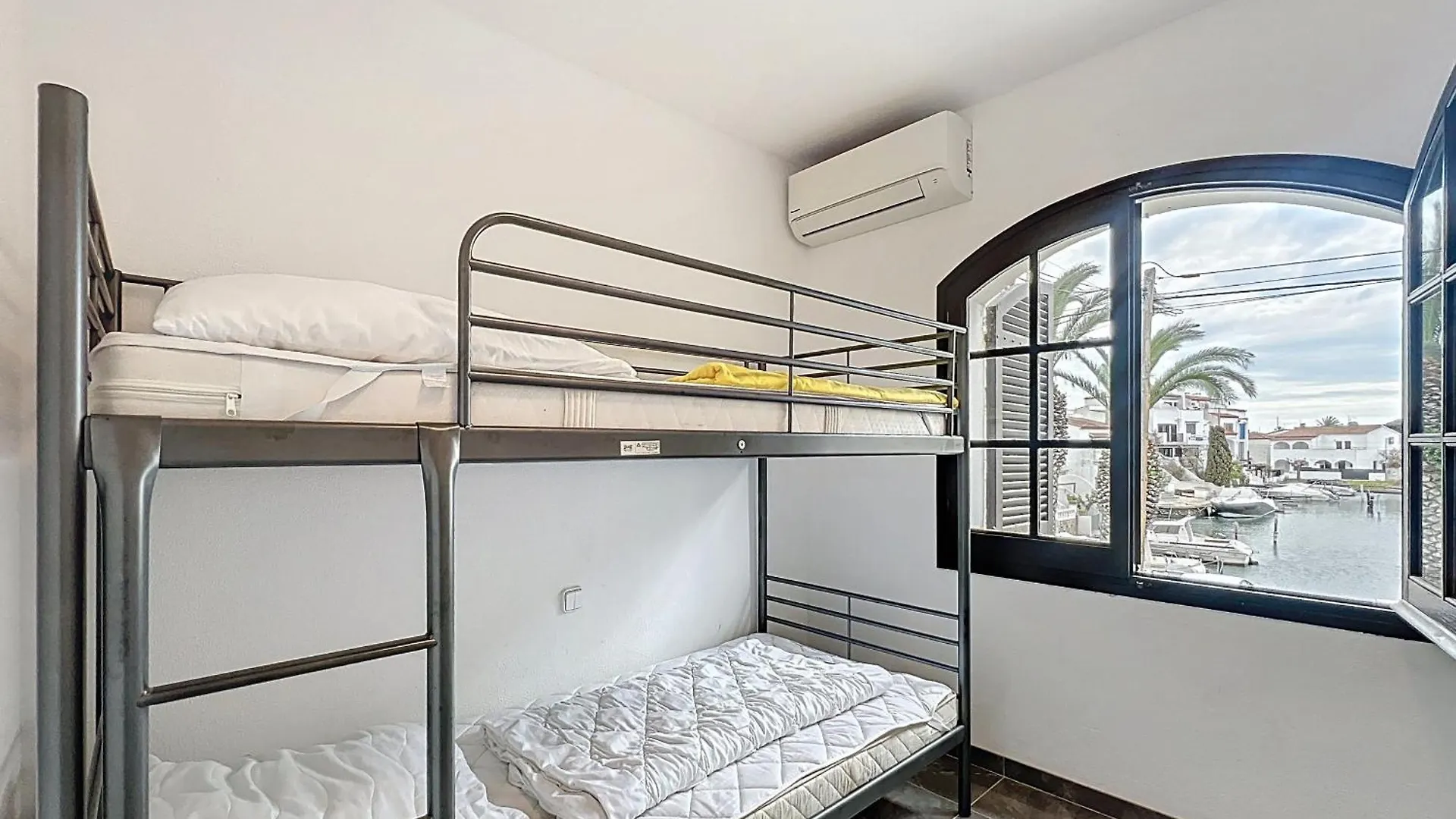 Prázdninový dům Porto Fino Casa Con Amarre Y Vista Al Canal Empuriabrava